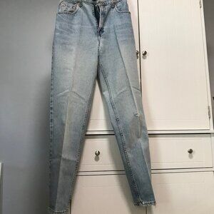 Levi's 551 TM Relaxed Tapered Leg Size 8 Long Pre-Owned